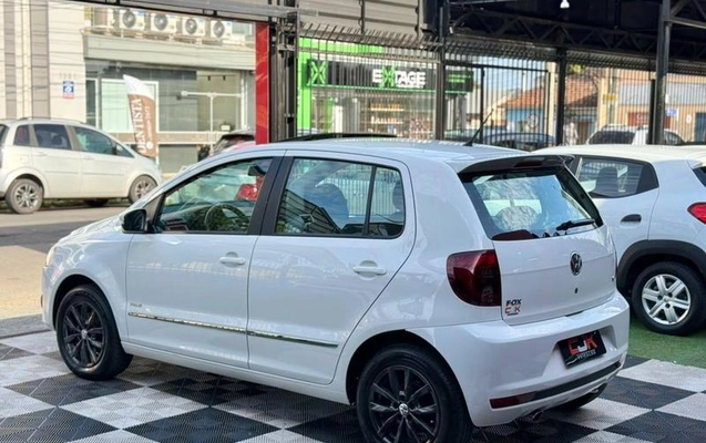 imagem-https://www.socarrao.com.br/sc-vehicle-images-prod/4415275/1792614011894-8593723_0_B_fe3bfdfcc8.jpeg