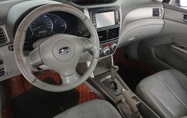 imagem-https://www.socarrao.com.br/sc-vehicle-images-prod/4415284/1792614022353-003_d29d43226f57e0601f86783e1199b390.jpg