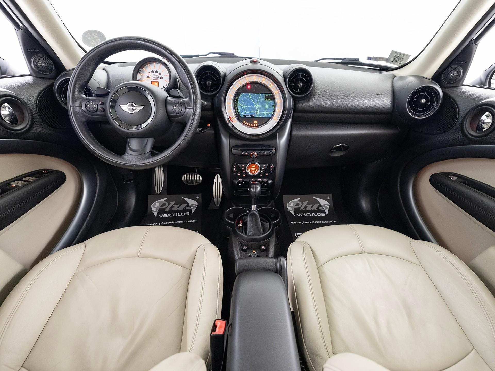 imagem-https://www.socarrao.com.br/sc-vehicle-images-prod/44153/1769988803114-6577549OR_1743702215_54_520.jpg