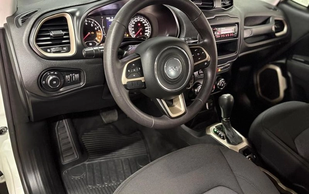 imagem-https://www.socarrao.com.br/sc-vehicle-images-prod/4415300/1792675114473-8570446_1_B_b26c8f891e.jpeg