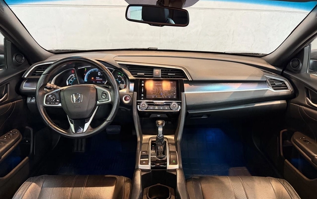 imagem-https://www.socarrao.com.br/sc-vehicle-images-prod/4415317/1792614122901-50cd0ec2440d4433ac088be66cd9af8b_1792611634205.jpg