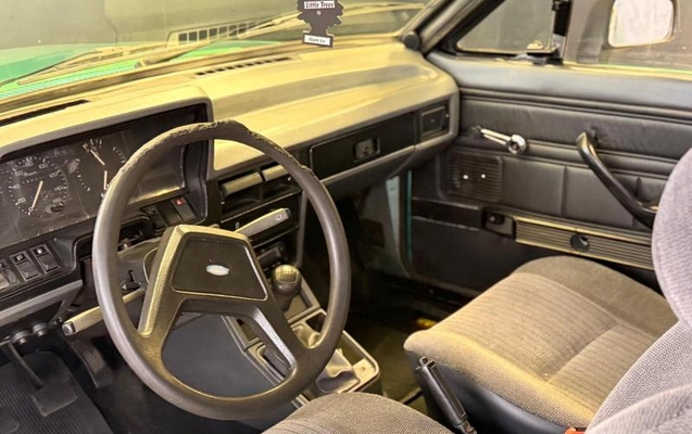 imagem-https://www.socarrao.com.br/sc-vehicle-images-prod/4415353/1792614398594-8465042_9_B_cf61e09cc7.jpeg