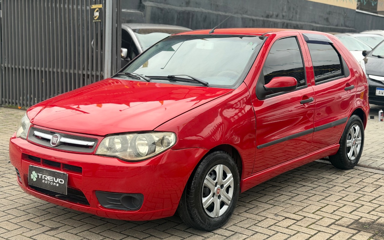 Fiat Palio 2011 Vermelho — foto 1 de 3