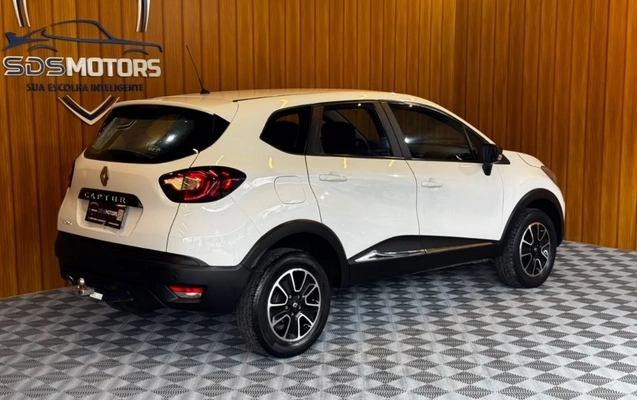 imagem-https://www.socarrao.com.br/sc-vehicle-images-prod/4415386/1792614735803-gb-ce1ff66.jpeg