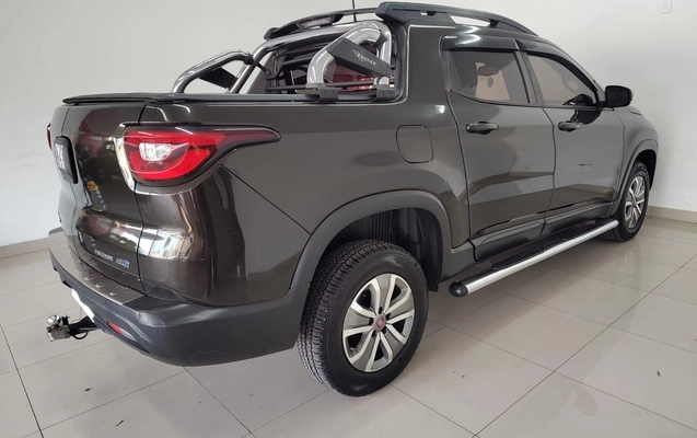 imagem-https://www.socarrao.com.br/sc-vehicle-images-prod/4415393/1792614796141-0d344701004a4516bebb45d2cbc514cd_1792614745855.jpg