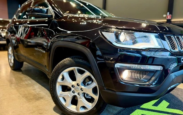 imagem-https://www.socarrao.com.br/sc-vehicle-images-prod/4415429/1792614919634-8593840_2_B_4dc9375df9.jpeg