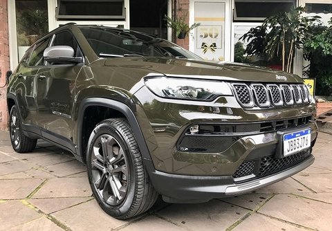 Jeep Compass 2022 Verde — foto 1 de 3