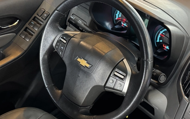 imagem-https://www.socarrao.com.br/sc-vehicle-images-prod/4415481/1792615239793-6_054029.jpg