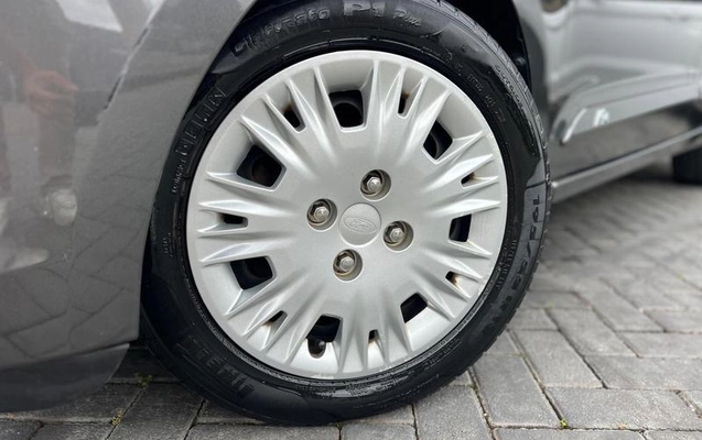 imagem-https://www.socarrao.com.br/sc-vehicle-images-prod/4415522/1792615593613-8591931_4_B_6a8b5cc4da.jpeg