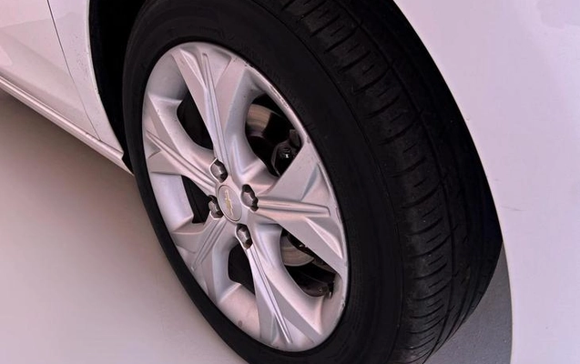 imagem-https://www.socarrao.com.br/sc-vehicle-images-prod/4415618/1792615747220-8547213_10_B_e8afbcd074.jpeg