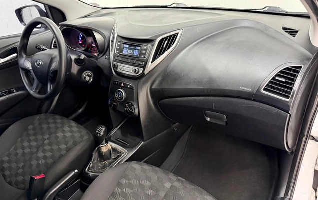imagem-https://www.socarrao.com.br/sc-vehicle-images-prod/4415647/1792616433608-8593996_19_B_2b865bce58.jpeg