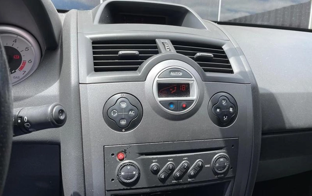 imagem-https://www.socarrao.com.br/sc-vehicle-images-prod/4415724/1792616051669-8591863_8_B_8213eb77db.jpeg