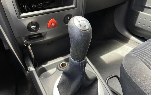 imagem-https://www.socarrao.com.br/sc-vehicle-images-prod/4415724/1792616051674-8591863_10_B_e6c583fd1d.jpeg