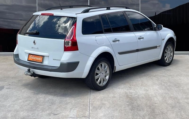imagem-https://www.socarrao.com.br/sc-vehicle-images-prod/4415724/1792616051679-8591863_13_B_f420ee0019.jpeg