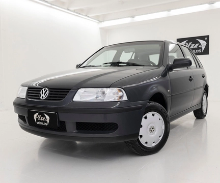 Volkswagen Gol 1.0 Plus 8v 2p 2001 Cinza — foto 1 de 3