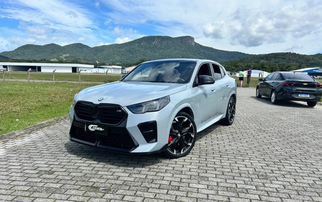 imagem-https://www.socarrao.com.br/sc-vehicle-images-prod/4415824/1792616374600-1_012527.jpg