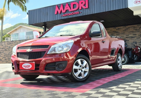 Chevrolet Montana 2018 Vermelho — foto 1 de 3