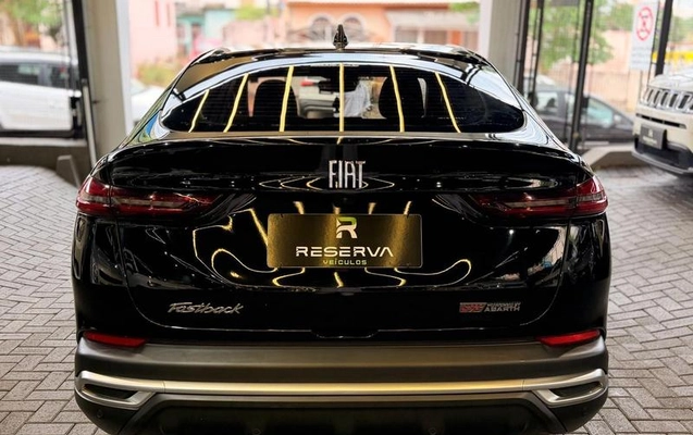 imagem-https://www.socarrao.com.br/sc-vehicle-images-prod/4415939/1792617144588-8594029_9_B_87b127efdc.jpeg