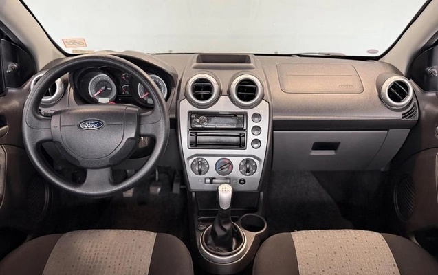 imagem-https://www.socarrao.com.br/sc-vehicle-images-prod/4415967/1792617511427-8594126_10_B_1fe3c87a47.jpeg