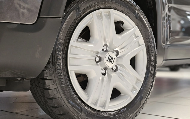 imagem-https://www.socarrao.com.br/sc-vehicle-images-prod/4415979/1792617559425-1_053121.jpg