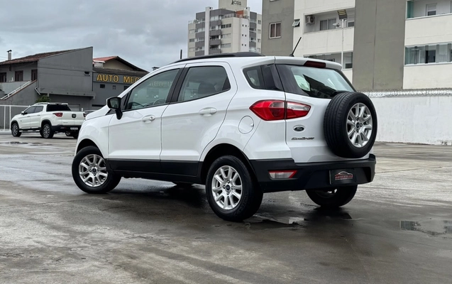 imagem-https://www.socarrao.com.br/sc-vehicle-images-prod/4415980/1792617567543-V2hhdHNBcHAgSW1hZ2UgMjAyNi0xMC0yMSBhdCAxOC4wNC4wOS5qcGVn.jpeg