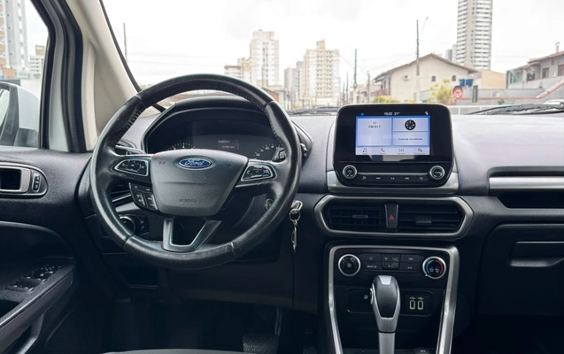 imagem-https://www.socarrao.com.br/sc-vehicle-images-prod/4415980/1792617567977-V2hhdHNBcHAgSW1hZ2UgMjAyNi0xMC0yMSBhdCAxOC4wNC4wOSAoMykuanBlZw.jpeg