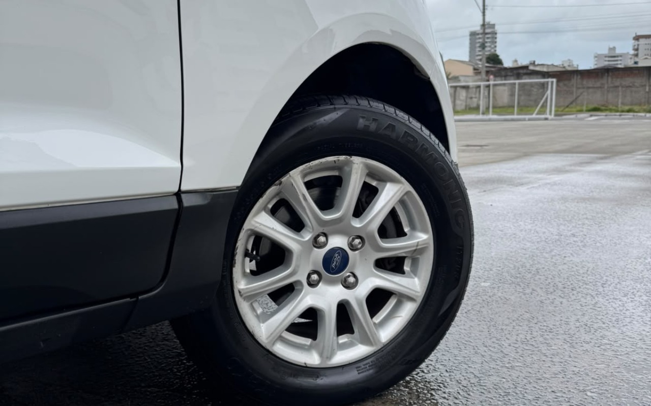 imagem-https://www.socarrao.com.br/sc-vehicle-images-prod/4415980/1792617568513-V2hhdHNBcHAgSW1hZ2UgMjAyNi0xMC0yMSBhdCAxOC4wNC4xMCAoMikuanBlZw.jpeg