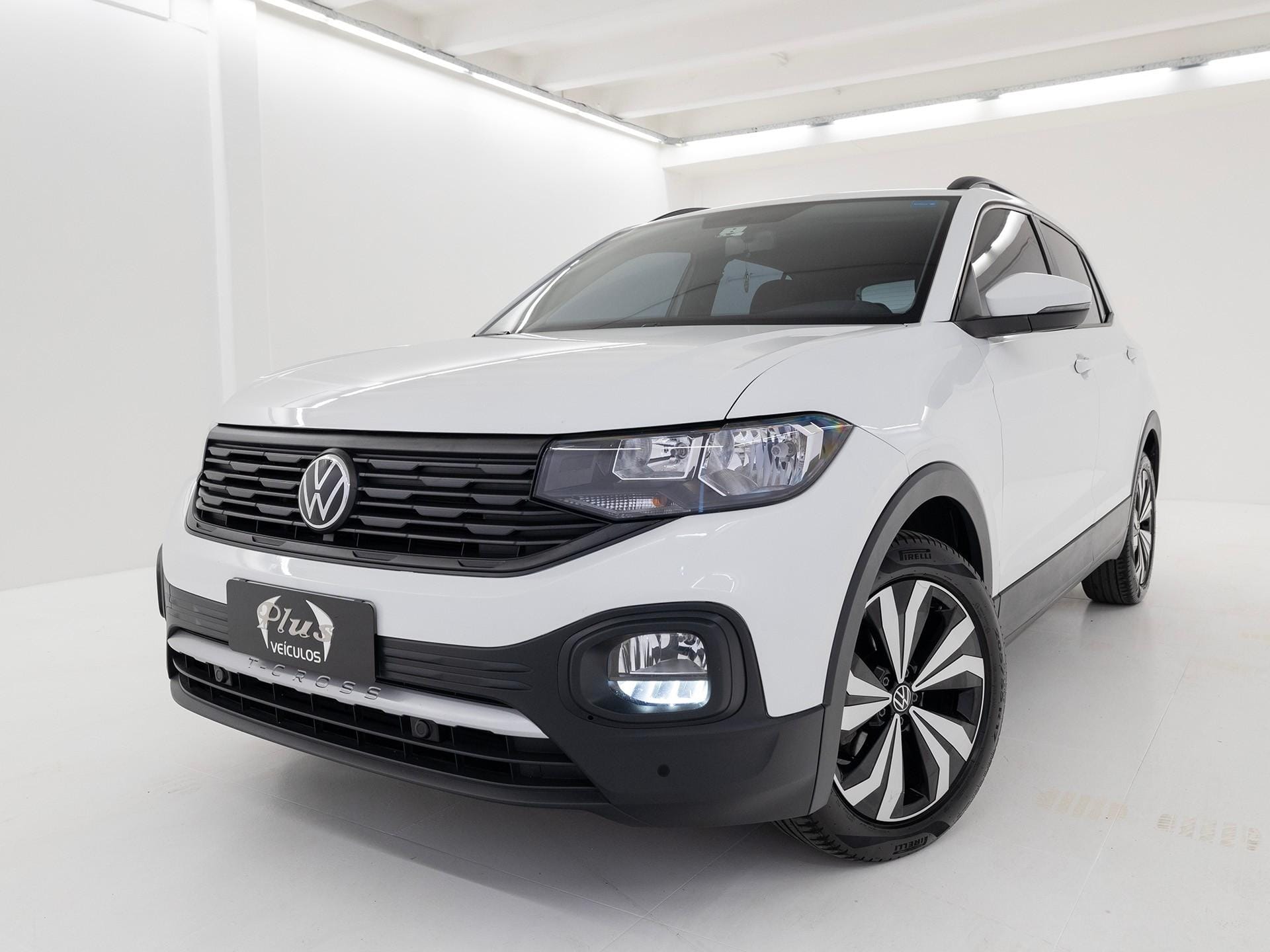 Volkswagen T-Cross 2022 Branco — foto 1 de 3