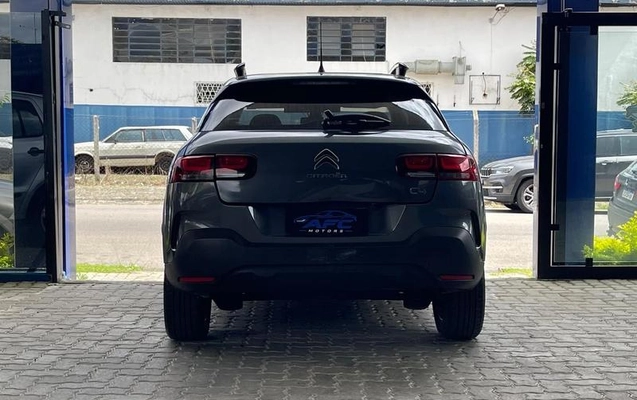 imagem-https://www.socarrao.com.br/sc-vehicle-images-prod/4416014/1792617733379-8581952_4_B_22e78e97bf.jpeg