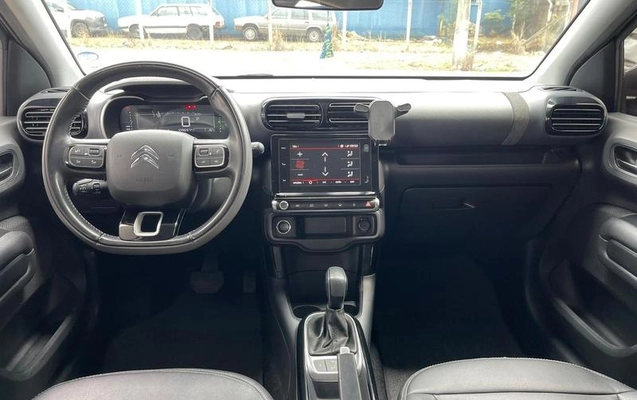 imagem-https://www.socarrao.com.br/sc-vehicle-images-prod/4416014/1792617733383-8581952_6_B_fa6708c937.jpeg