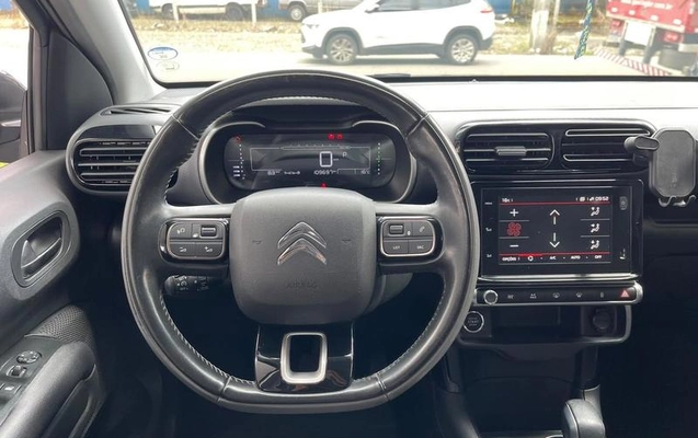 imagem-https://www.socarrao.com.br/sc-vehicle-images-prod/4416014/1792617733387-8581952_8_B_03494f9ef9.jpeg