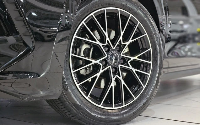 imagem-https://www.socarrao.com.br/sc-vehicle-images-prod/4416021/1792617844251-1_052933.jpg