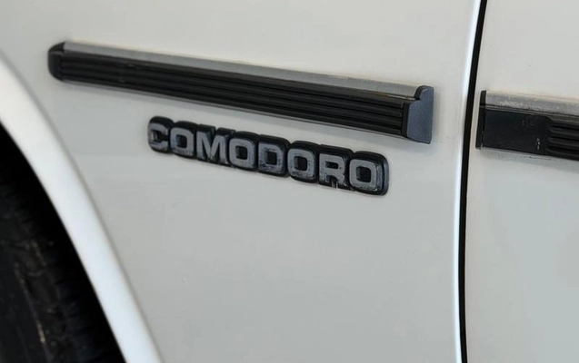imagem-https://www.socarrao.com.br/sc-vehicle-images-prod/4416034/1792617934543-8594132_8_B_dcdc7de8d1.jpeg
