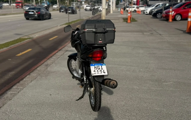 imagem-https://www.socarrao.com.br/sc-vehicle-images-prod/4416061/1792618151643-d9b8e17c-a9d3-495f-9d80-0a75819e578a.jpg