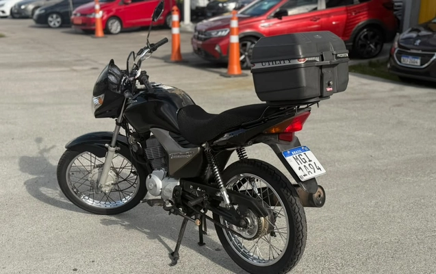 imagem-https://www.socarrao.com.br/sc-vehicle-images-prod/4416061/1792618151659-dad17036-2b14-406a-80f7-588c0366a0fe.jpg