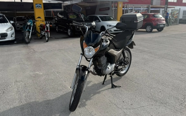 imagem-https://www.socarrao.com.br/sc-vehicle-images-prod/4416061/1792618151668-468b722d-1173-4d4b-a802-ece01cdb5a5c.jpg