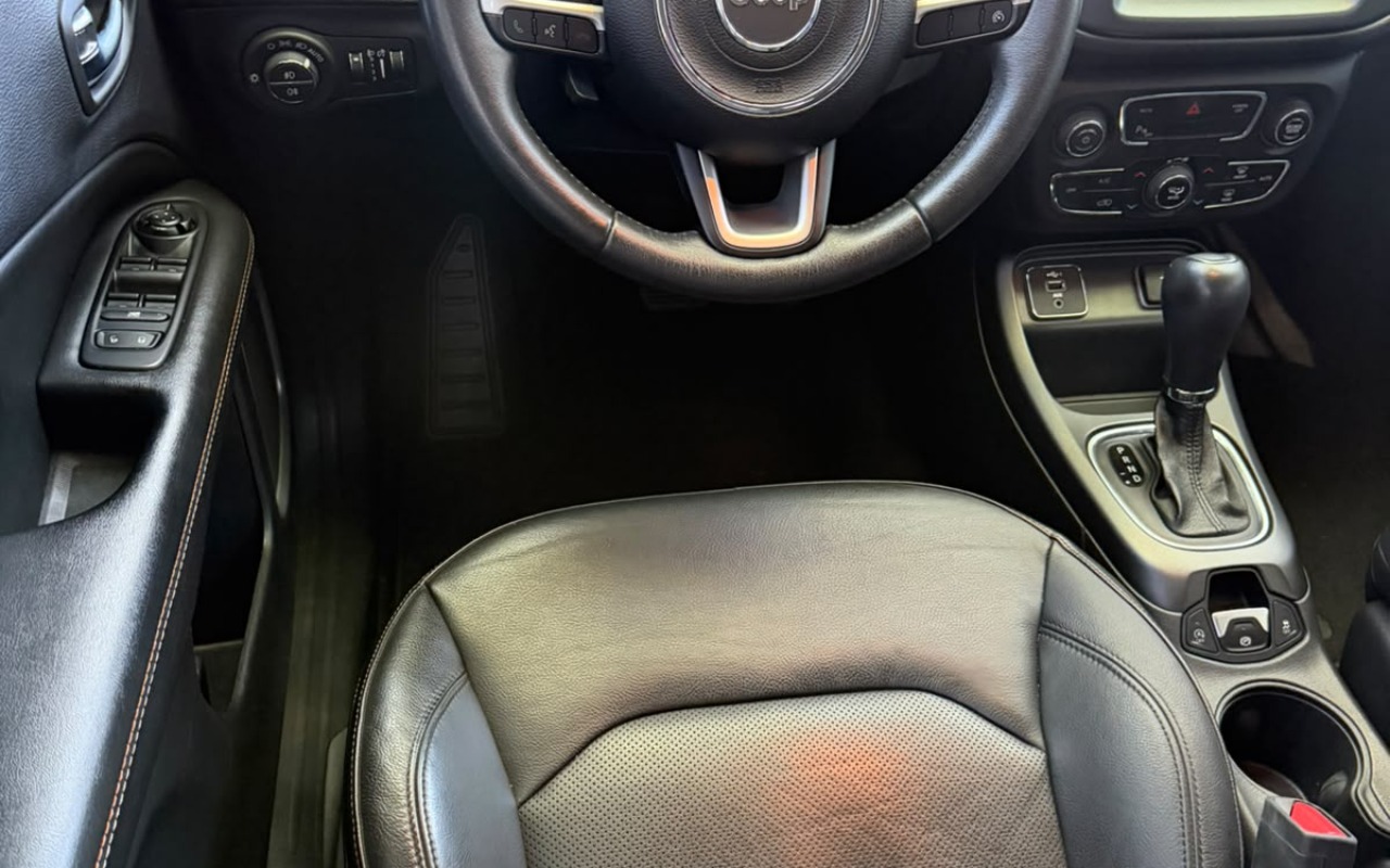 imagem-https://www.socarrao.com.br/sc-vehicle-images-prod/4416062/1792618178175-V2hhdHNBcHAgSW1hZ2UgMjAyNi0xMC0yMCBhdCAxOS40Ni41Ni5qcGVn.jpeg