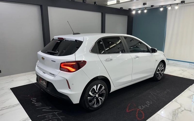 imagem-https://www.socarrao.com.br/sc-vehicle-images-prod/4416078/1792854006531-8594166_4_B_0148574b4d.jpeg
