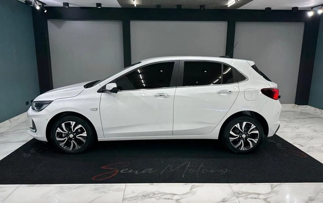 imagem-https://www.socarrao.com.br/sc-vehicle-images-prod/4416078/1792854006541-8594166_7_B_857ec36a2a.jpeg