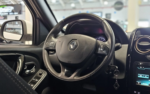 imagem-https://www.socarrao.com.br/sc-vehicle-images-prod/4416212/1792618789583-1_054210.jpg