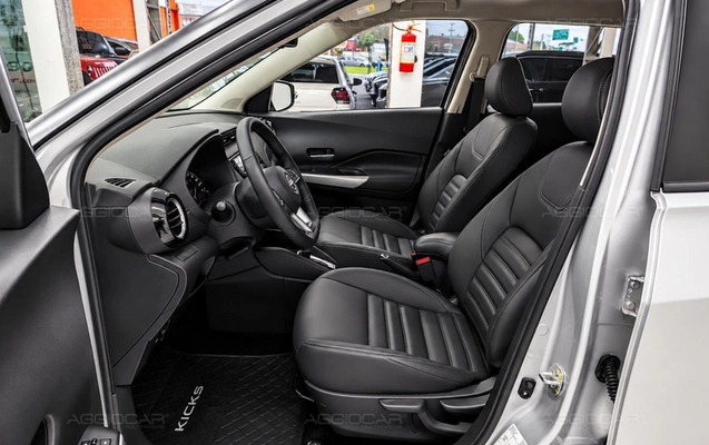imagem-https://www.socarrao.com.br/sc-vehicle-images-prod/4416222/1792618922947-8586092_23_B_795af87c79.png