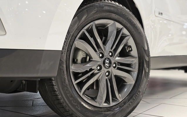 imagem-https://www.socarrao.com.br/sc-vehicle-images-prod/4416229/1792618975808-1_053648.jpg