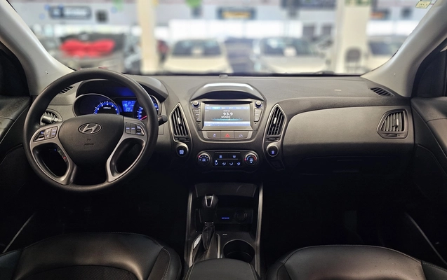 imagem-https://www.socarrao.com.br/sc-vehicle-images-prod/4416229/1792618975829-1_053707.jpg