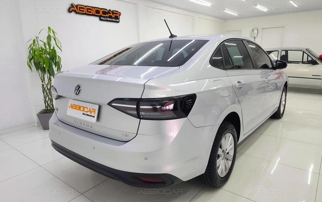 imagem-https://www.socarrao.com.br/sc-vehicle-images-prod/4416305/1792619286998-8540672_23_B_b63ec93003.jpeg