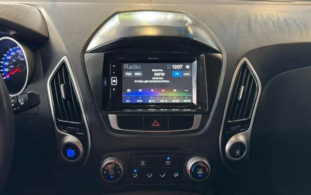 imagem-https://www.socarrao.com.br/sc-vehicle-images-prod/4416376/1792619337916-8504088_11_B_5ea319dfd7.jpeg