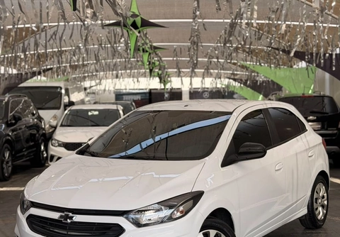 Chevrolet Onix 2021 Branco — foto 1 de 3