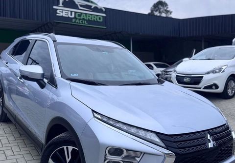 Mitsubishi Eclipse Cross 2023 Prata — foto 1 de 3