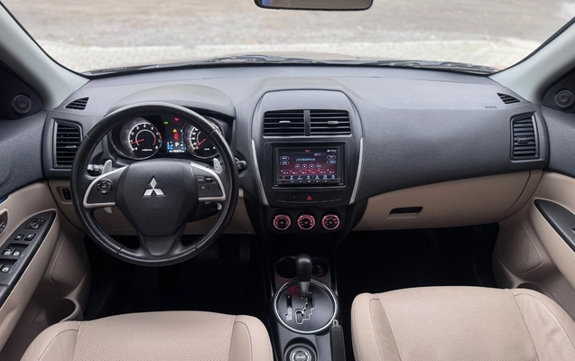 imagem-https://www.socarrao.com.br/sc-vehicle-images-prod/4416783/1792622565308-SU1HLTIwMjYxMDE1LVdBMDEzOC5qcGc.jpg