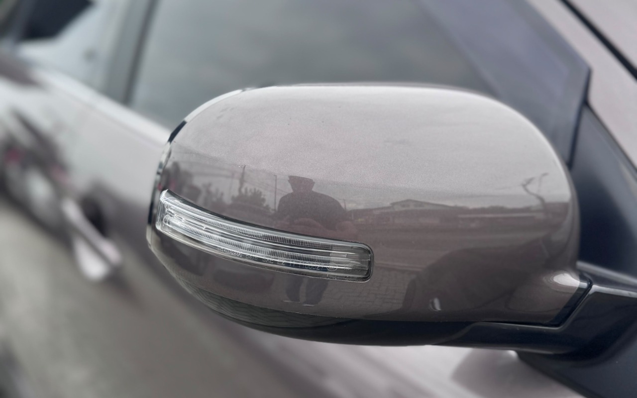 imagem-https://www.socarrao.com.br/sc-vehicle-images-prod/4416783/1792622566005-SU1HLTIwMjYxMDE1LVdBMDEzMS5qcGc.jpg