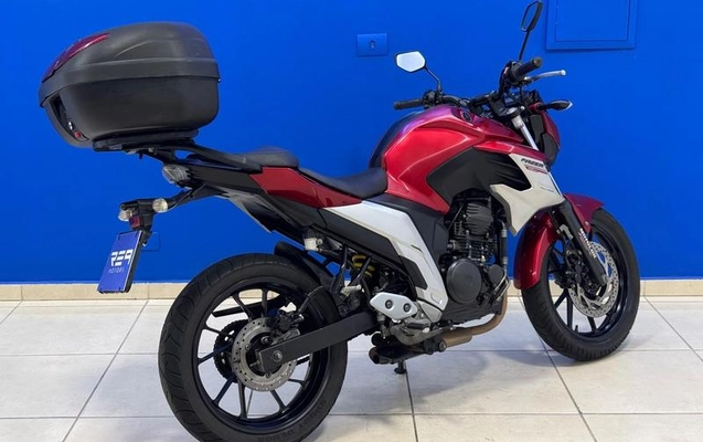 imagem-https://www.socarrao.com.br/sc-vehicle-images-prod/4416958/1792624511970-8594361_9_B_5c9b69d61a.jpeg